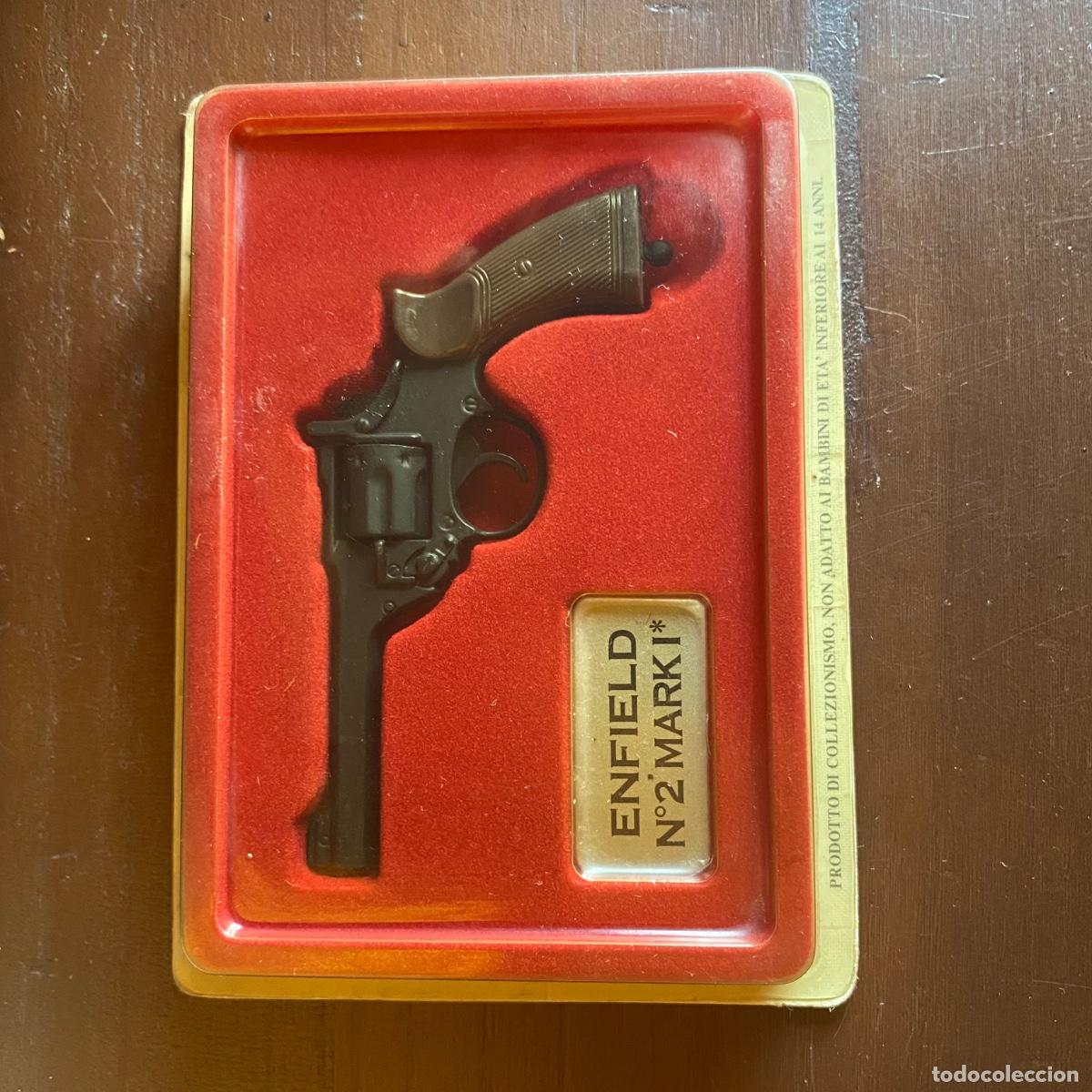 Militaria: Miniatura Enfield N&ordm;2 Mark I* escala 1:2,5 &ndash; Colecci&oacute;n Pistolas y Rev&oacute;lveres