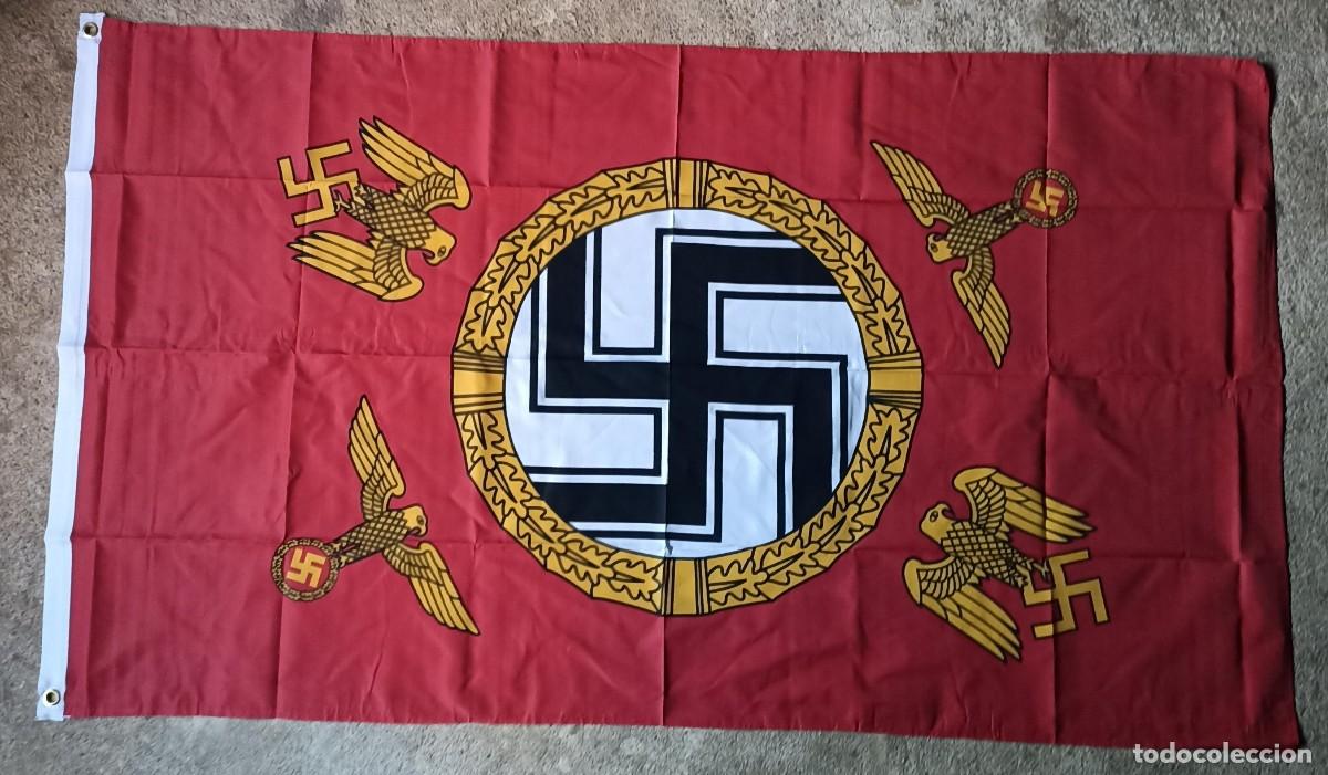 Militaria: Bandera personal del F&uuml;hrer Adolf Hitler (III Reich Hitler- Nazi- Alemania) WWII