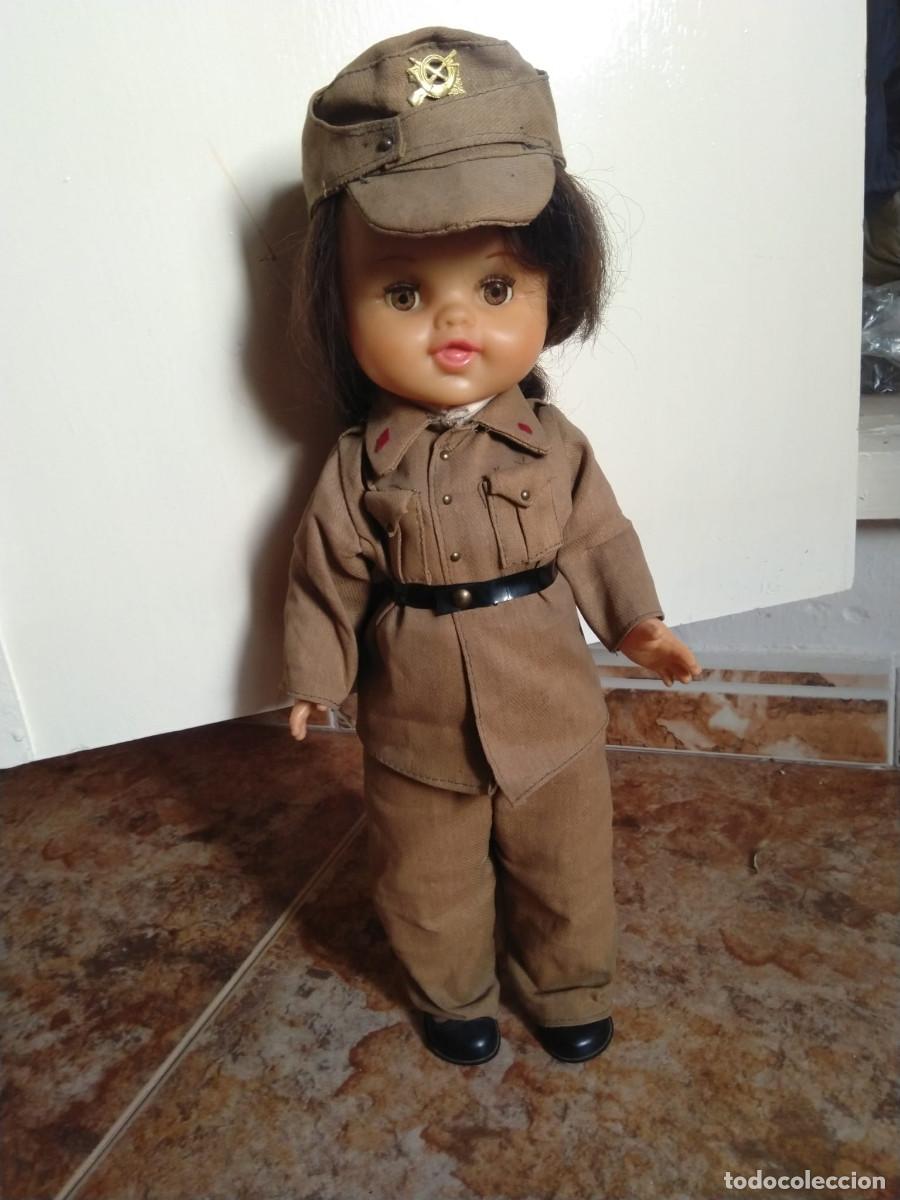 Militaria: Mu&ntilde;eca de la Mili Ej&eacute;rcito Espa&ntilde;ol