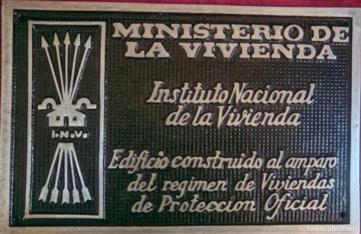 Militaria: PLACA CONMEMORATIVA MINISTERIO VIVIENDA ( FALANGE)
