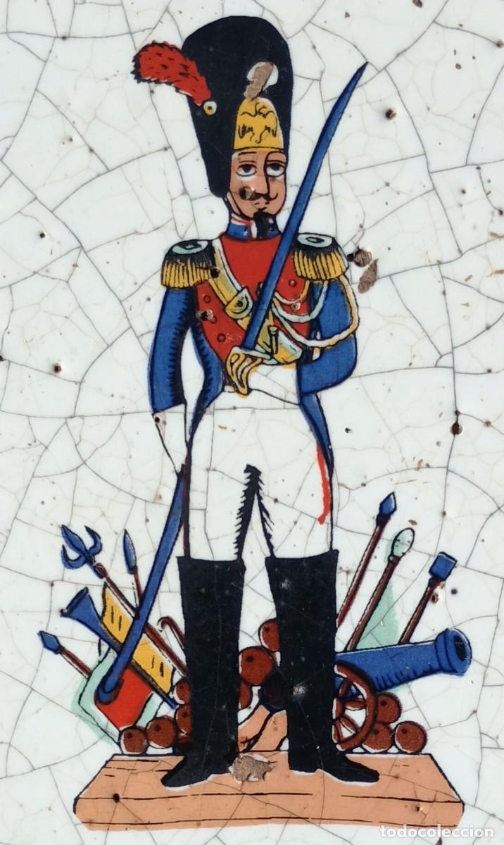 Militaria: Azulejo Guardia Oficial de Granaderos Espa&ntilde;ol de la Guerra de la Independencia Estilo J. Pla Dalmau