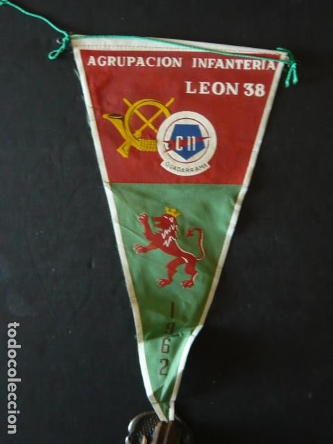 Militaria: BANDERIN AGRUPACION INFANTERIA LEON 38 C11 GUADARRAMA