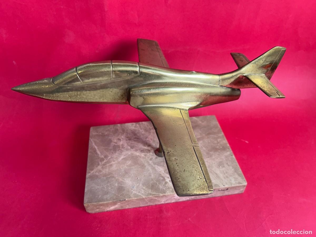 Militaria: AVION PATRULLA AGUILA CASA C-101 AVIOJET EN BRONCE PEANA MARMOL