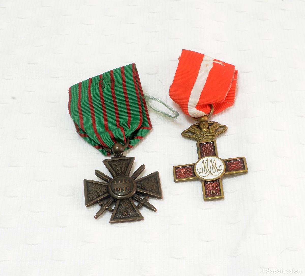 Militaria: LOTE DE DOS 2 R&Eacute;PILCAS DE CONDECORACIONES MILITARES, VER FOTO