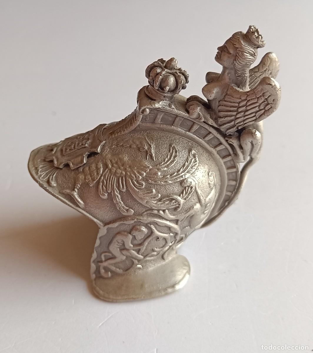 Militaria: CARLOS I DE ESPA&Ntilde;A Y V DE ALEMANIA 1500 - 1558 - REPRODUCCI&Oacute;N CASCO MINIATURA - METAL PLOMO
