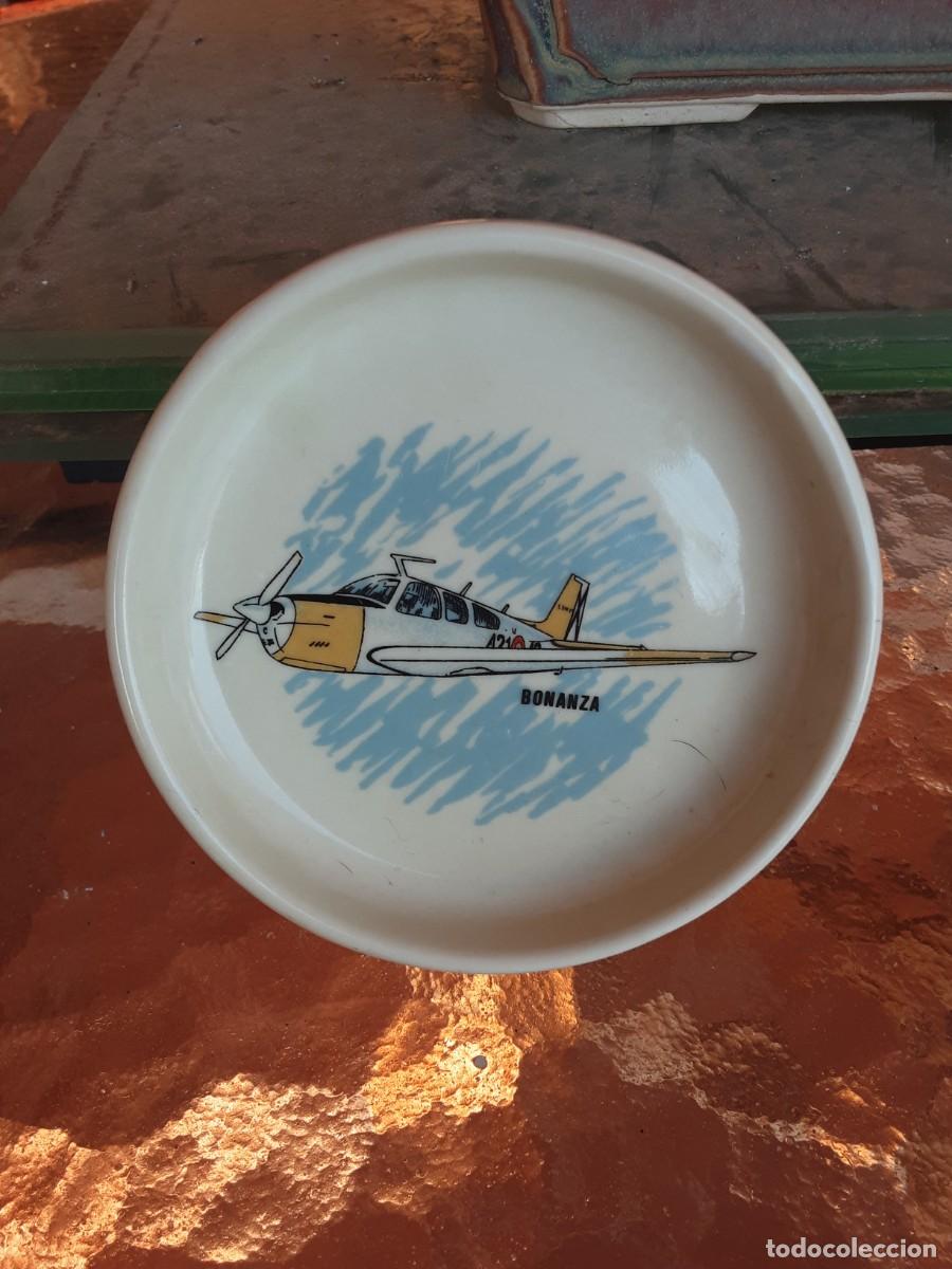 Militaria: Cenicero E.24A/Bonanza 42 Grupo (Base Getafe) Ej&eacute;rcito del Aire - A&ntilde;os 80