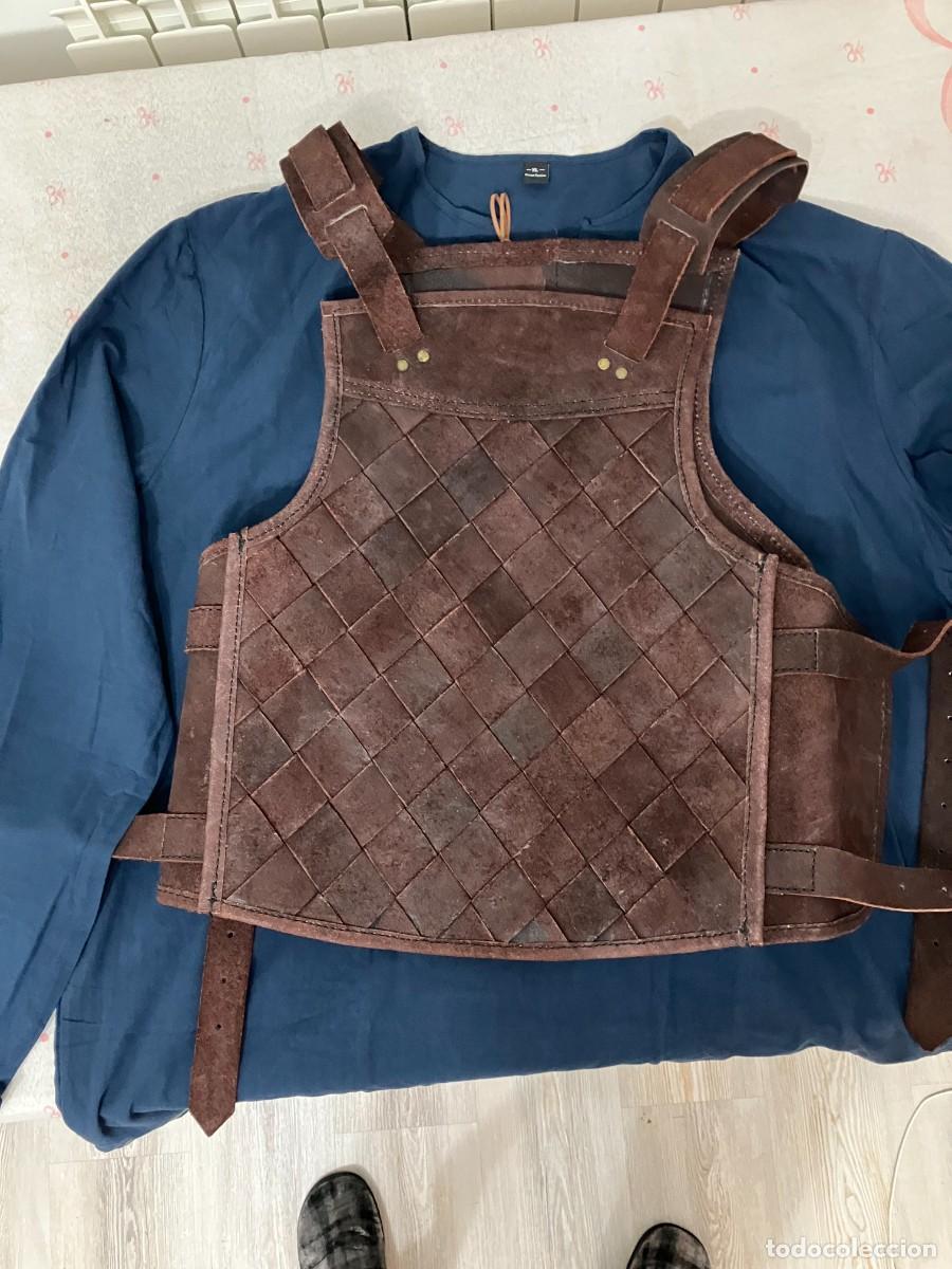 Militaria: LOTE VIKINGO + GUERRA + MILITAR + ENVIO INCLUIDO