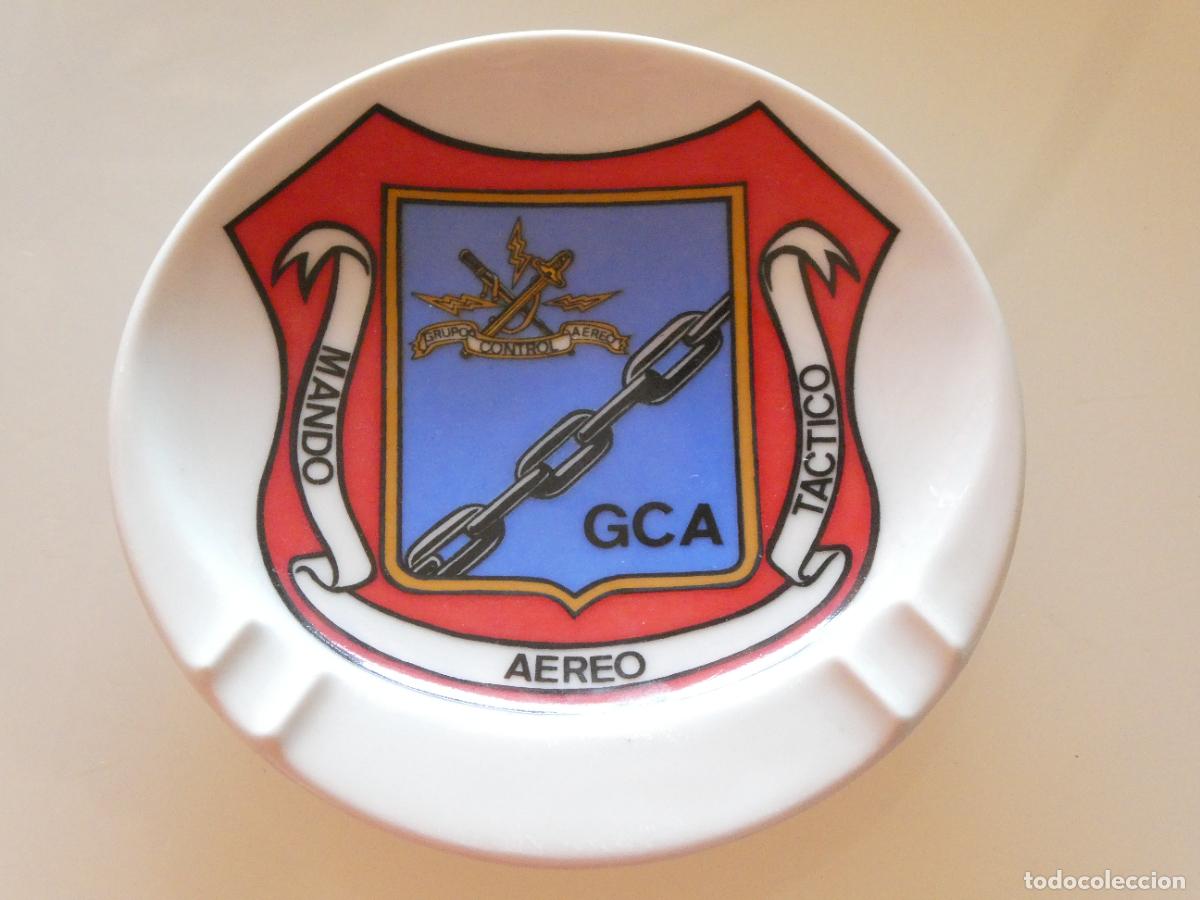 Militaria: CENICERO PLATO CER&Aacute;MICA MILITAR. EJ&Eacute;RCITO DEL AIRE. GCA MANDO AEREO T&Aacute;CTICO. 12CM. 150GR
