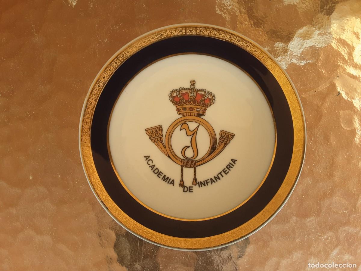 Militaria: Plato Acdemia de Infanteria (Toledo) del Ej&eacute;rcito de Tierra a&ntilde;os 80