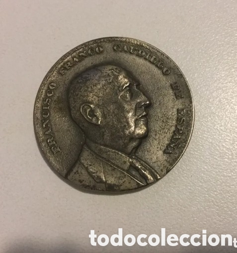 Militaria: MEDALL&Oacute;N FRANCO 1966