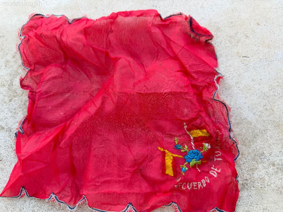 Militaria: Pa&ntilde;uelo recuerdo de tu novio alfonsino