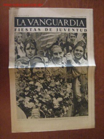 Military Antiques: Peri&oacute;dico La Vanguardia