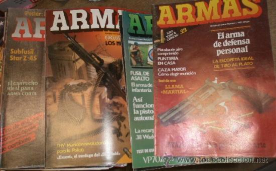 Military Antiques: Lote de 15 revistas ARMAS