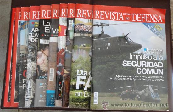 Militaria: Lote 10 revistas, Revista Espa&ntilde;ola de Defensa, n&ordm;s 88, 178, 199, 213, 253, 258, 259, 262...