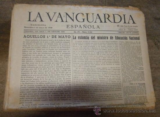 Military Antiques: Lote de 27 peri&oacute;dicos &rdquo;La vanguardia&rdquo;, del 1 al 31 de mayo de 1940.