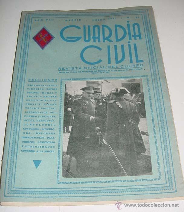 Military Antiques: ANTIGUA REVISTA OFICIAL DEL CUERPO DE LA GUARDIA CIVIL - CROMO ILUSTRADO EN LA PORTADA - ENERO 1951