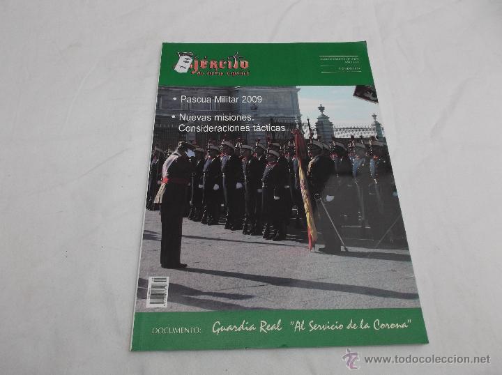 Military Antiques: EJERCITO DE TIERRA ESPA&Ntilde;OL N&ordm; 814. GASTOS MUNDIALES DE DEFENSA. LA GUARDIA REAL. GADJAR, EL ORO AZUL