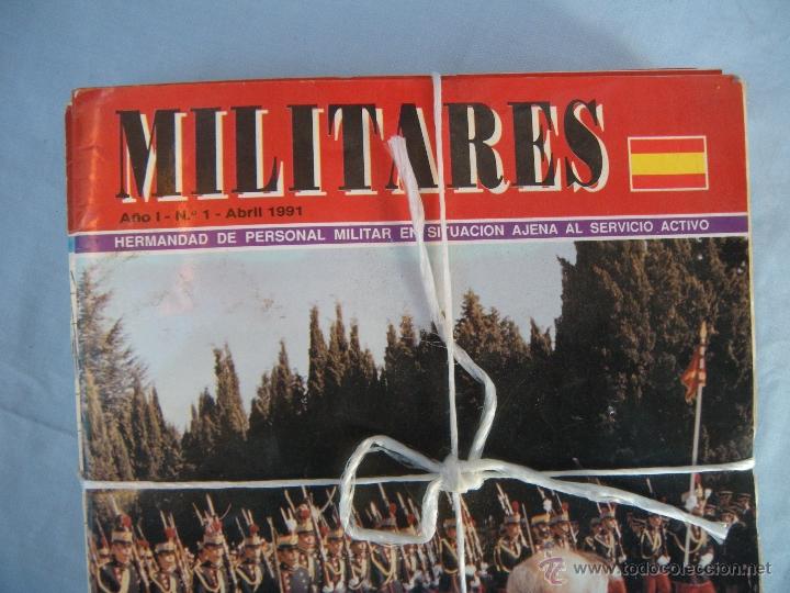 Militaria: REVISTA MILITARES, LOTE DE 12