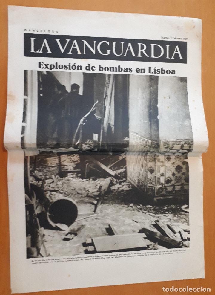 Militaria: Peri&oacute;dico de dos hojas La Vanguardia, 2 de febrero de 1937
