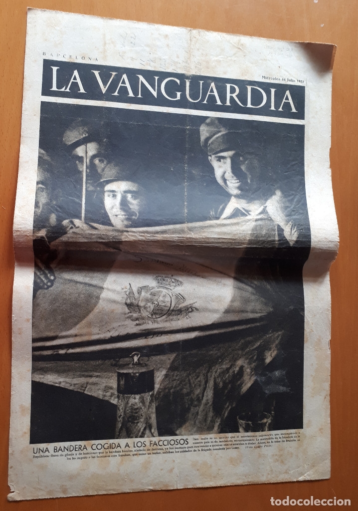 Militaria: Peri&oacute;dico de dos hojas La Vanguardia, 14 de julio de 1937