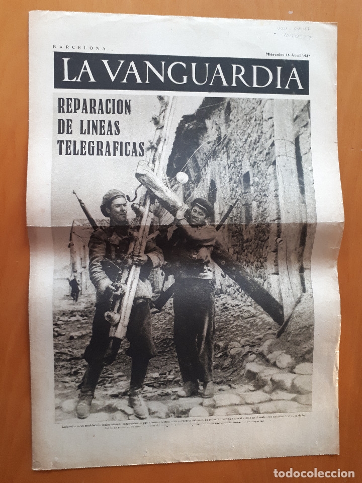 Militaria: Peri&oacute;dico de dos hojas La Vanguardia, 14 de abril de 1937