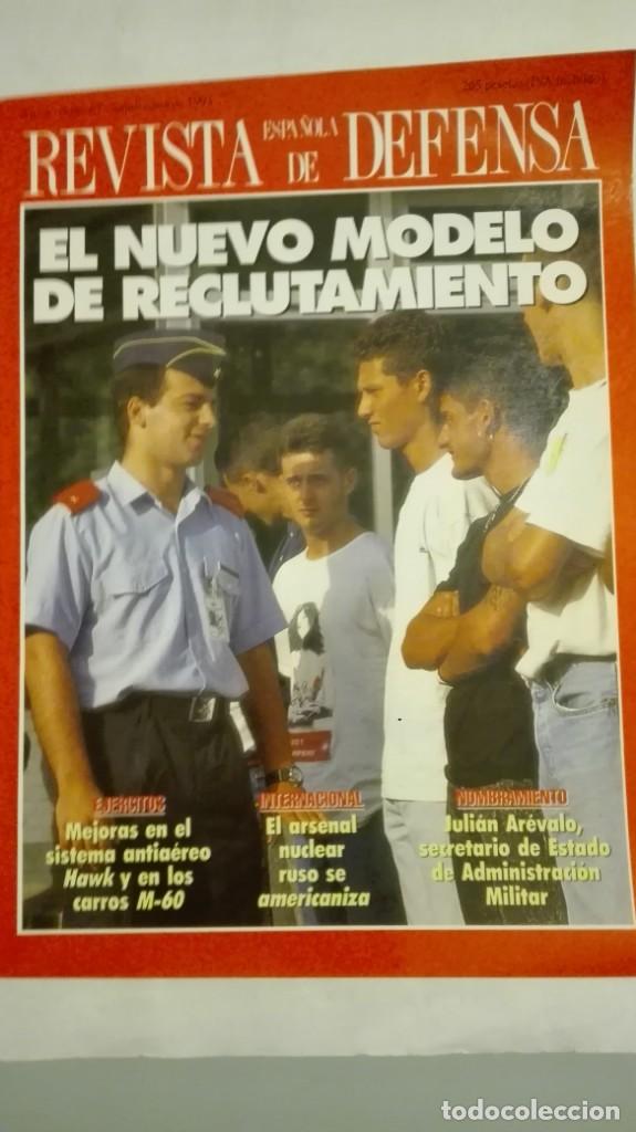 Militaria: REVISTA ESPA&Ntilde;OLA DE DEFENSA , N 67: NUEVO MODELO RECLUTAMIENTO, HAWK - M-60 , ETC. 1993