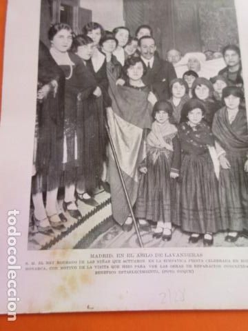 Militaria: RECORTE 1928 - ALFONSO XIII EN ASILO LAVANDERAS MADRID - CORDOBA ESCUELA OFICIAL INDUSTRIAL MALAGA C