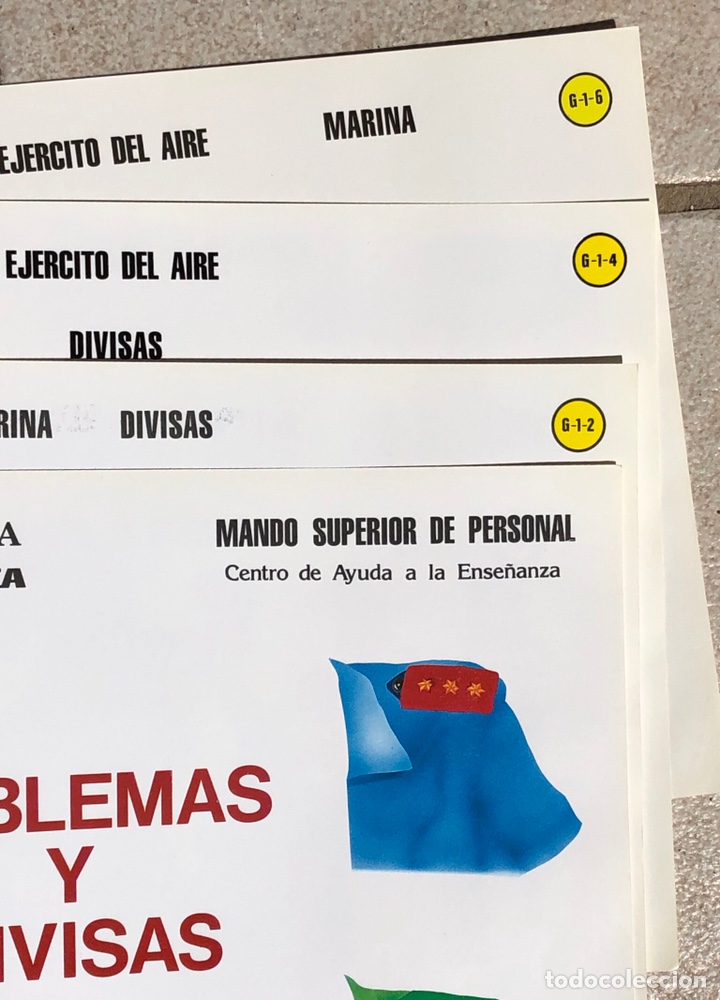 Militaria: L&Aacute;MINAS. EMBLEMAS Y DIVISAS. 1982. - Foto 2