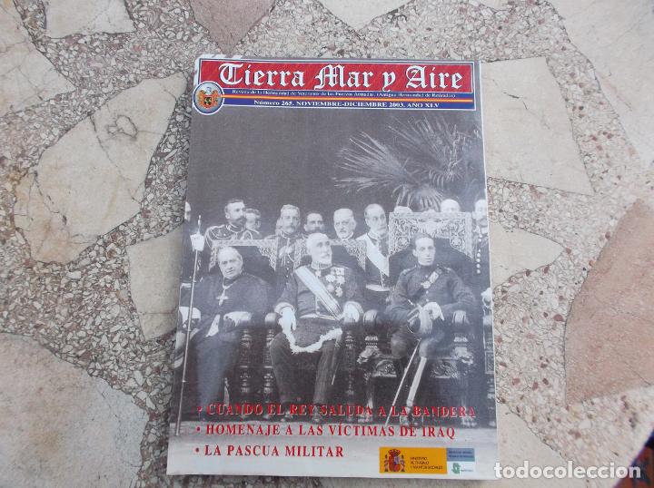 Militaria: revista de tierra ,mar y aire n&ordm; 265, 2003, cuando el rey saluda a la bandera,la pascua militar