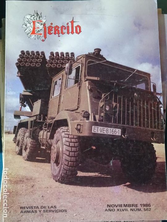 Militaria: REVISTA ARMAS Y SERVICIOS EJ&Eacute;RCITO. 562 NOVIEMBRE 1986. LUBRICANTES, CABALLOS, GUERRA. 280GR