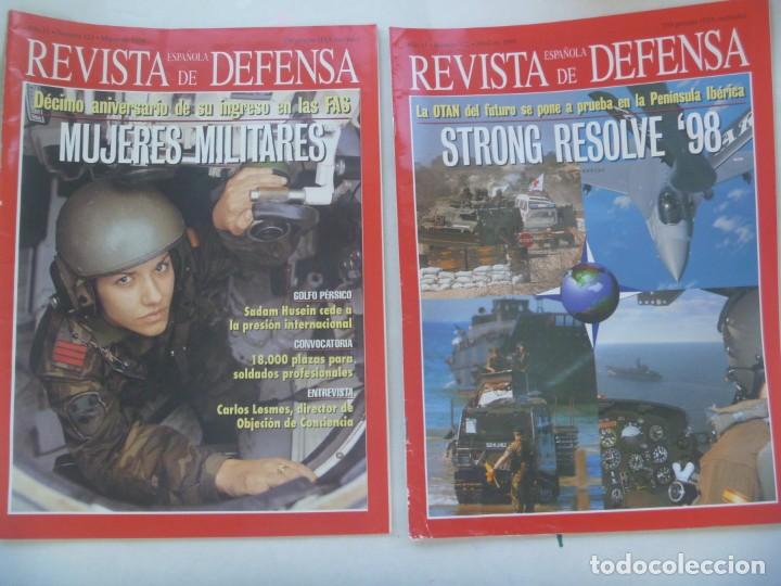 Military Antiques: LOTE 2 REVISTAS ESPA&Ntilde;OLA DE DEFENSA , N&ordm; 121 Y 122 , MARZO Y ABRIL 1998: MUJERES MILITARES, ETC