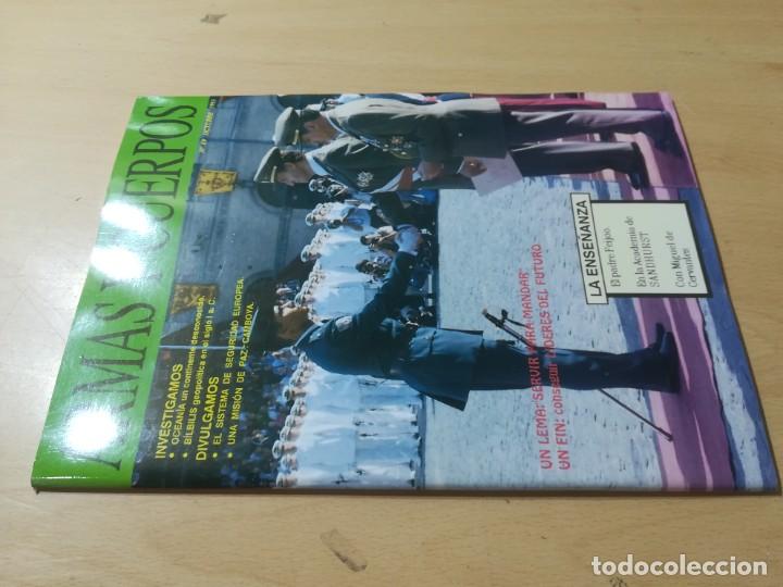 Militaria: ARMAS Y CUERPOS, REVISTA ACADEMIA GENERAL MILITAR / 69 DE 1993 / / AL31