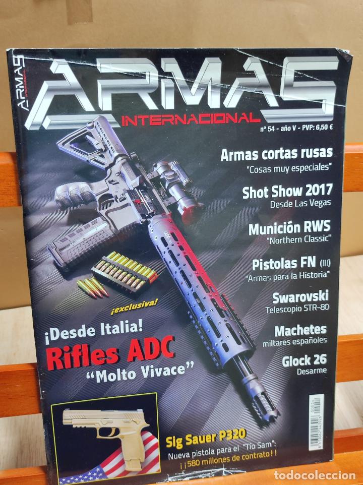 Military Antiques: ARMAS INTERNACIONAL - A&Ntilde;O 5 - N&ordm; 54 (A44)