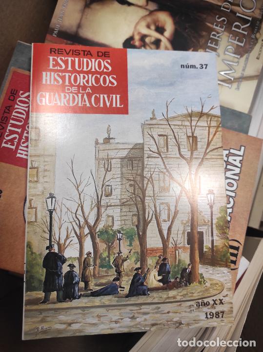 Militaria: ESTUDIOS HISTORICOS DE LA GUARDIA CIVIL, N&ordm; 37: ETA Y CARRERO BLANCO, UNIFORMIDAD A&Ntilde;OS 40, ETC