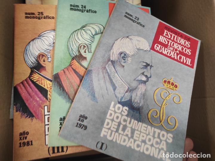 Militaria: Estudios hist&oacute;ricos de la guardia civil. 23-25 24