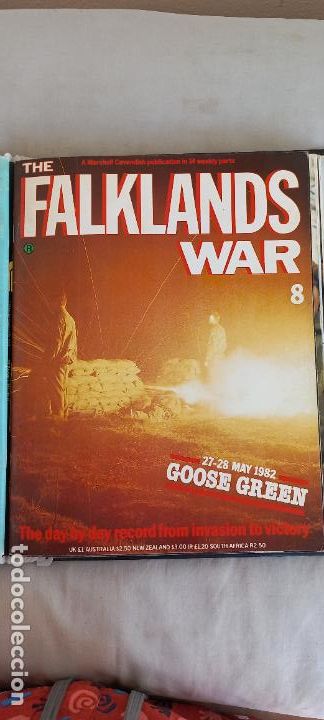 Military Antiques: REVISTA THE FALKLANDS WAR N&ordm; 8. 1983 PETER WAY Marshall Cavendish. 27-28 MAY 1982 GOOSE GREEN