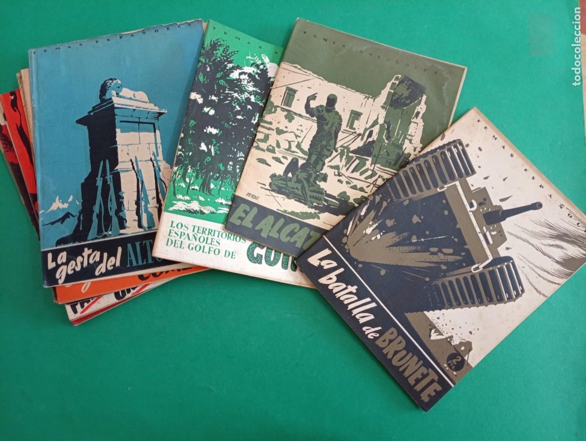 Militaria: Lote de 15 antiguas revistas Temas Espa&ntilde;oles. Madrid 1952.