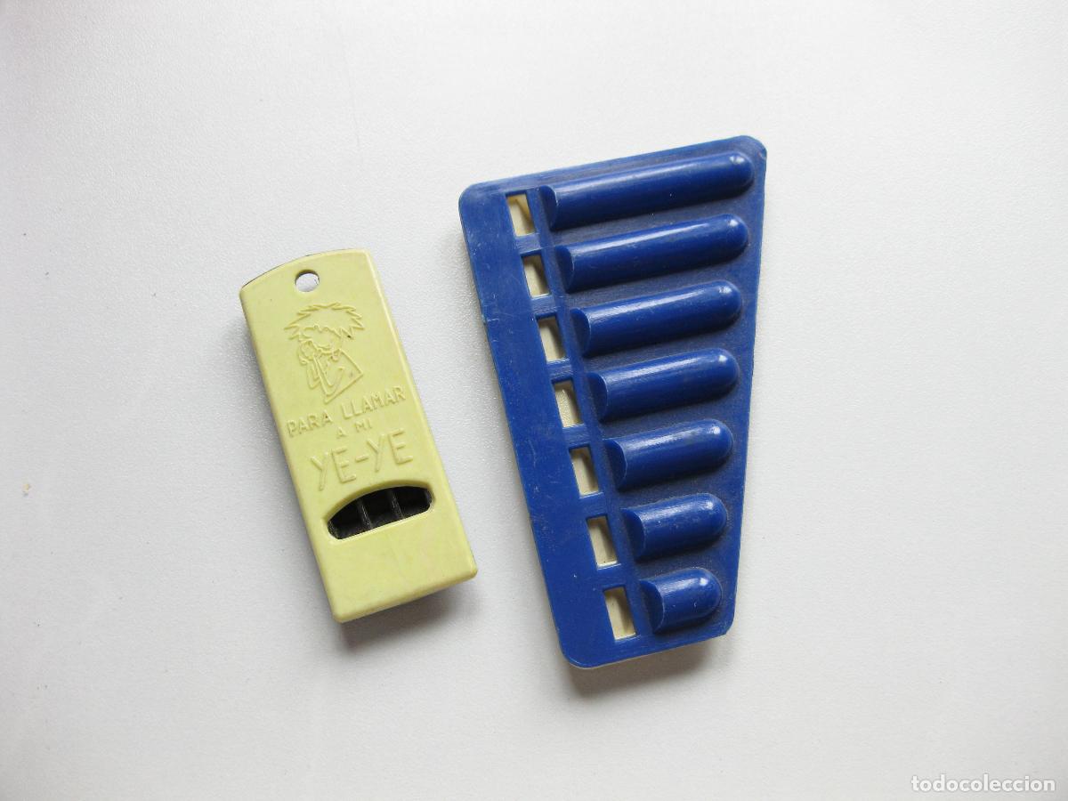 Military Antiques: PAREJE DE SILVATOS INFANTILES DE LOS A&Ntilde;OS 70. PARA LLAMAR A MI YE-YE