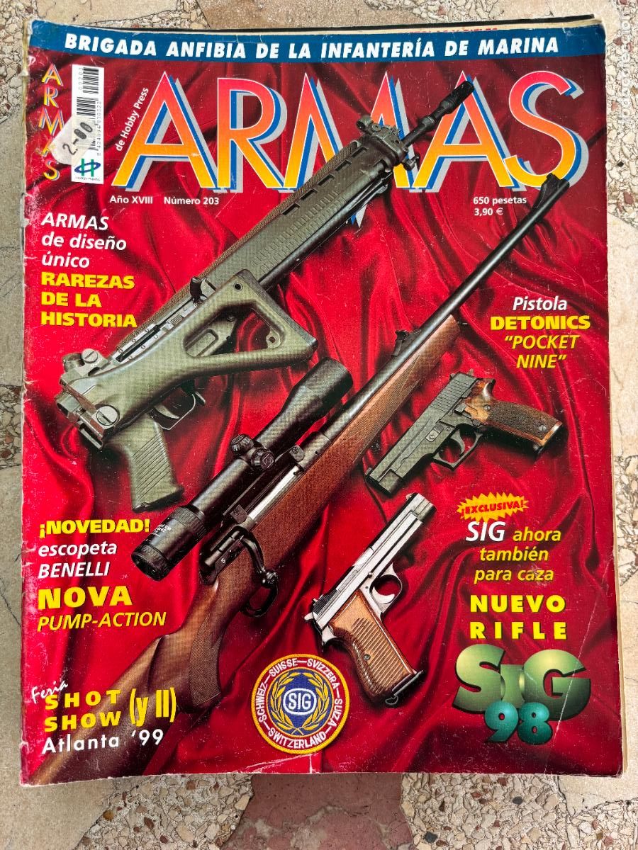 Militaria: ARMAS N&ordm; 203. PISTOLAS DETONICS. ESCOPETA BENELLI NOVA PUMP-ACTION. RIFLE SIG 98.