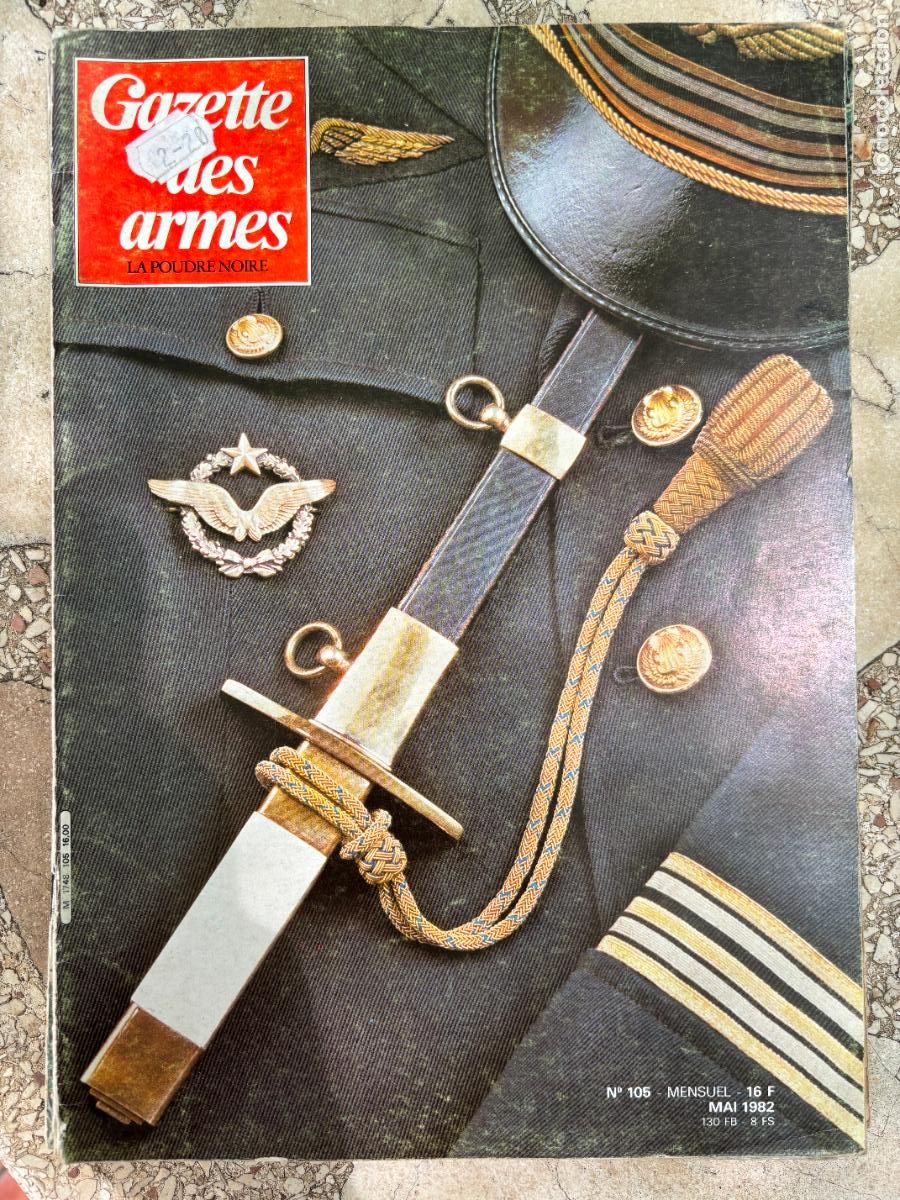 Militaria: GAZETTE DES ARMES N&ordm; 105 A&Ntilde;O 1982. FUSIL &rdquo;BOUCE-TROU&rdquo; 17.