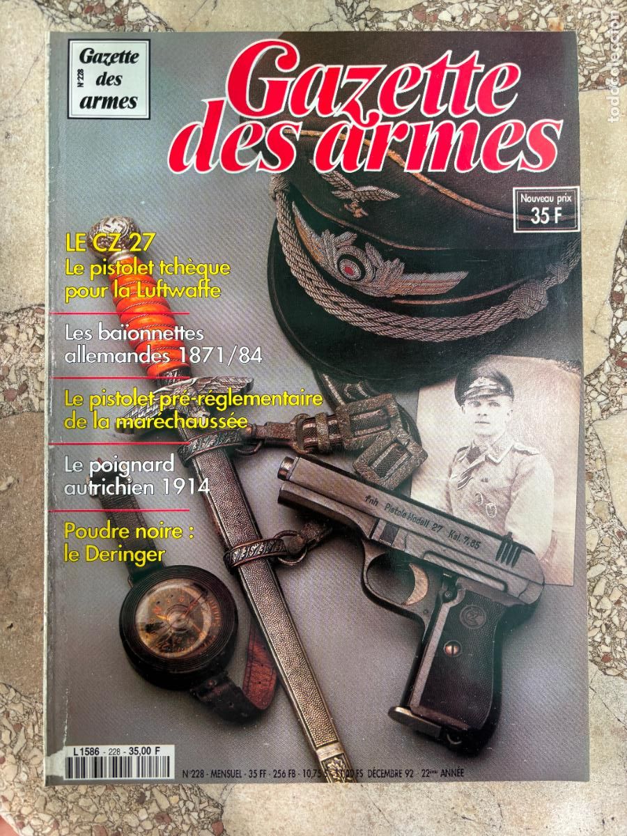 Militaria: GAZETTE DES ARMES N&ordm; 228 A&Ntilde;O 1992. CZ 27. BAIONETTES 1871/84. PIGNARD AUTRICHIEN 1914.