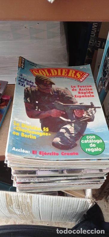 Militaria: SOLDIERS RAIDS REVISTA