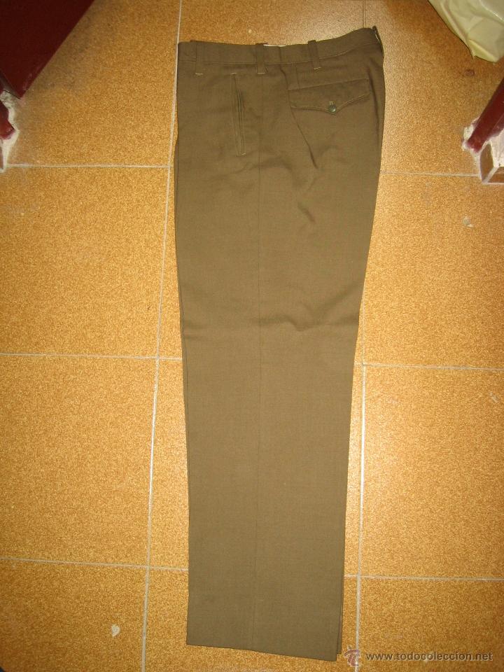 Militaria: Uniforme ej&eacute;rcito Espa&ntilde;ol. Ej&eacute;rcito de Tierra. Guerrera corta - Foto 3