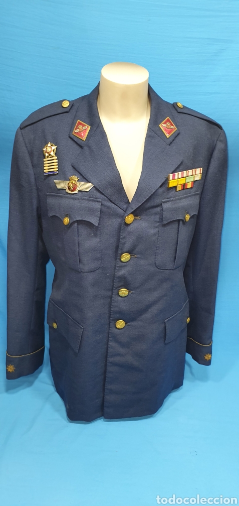 Precipicio Extremo Borde chaqueta militar ejercito del aire con medalla - Buy Spanish military  uniforms on todocoleccion