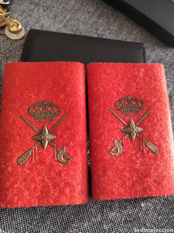 Militaria: Hombreras General - Foto 1