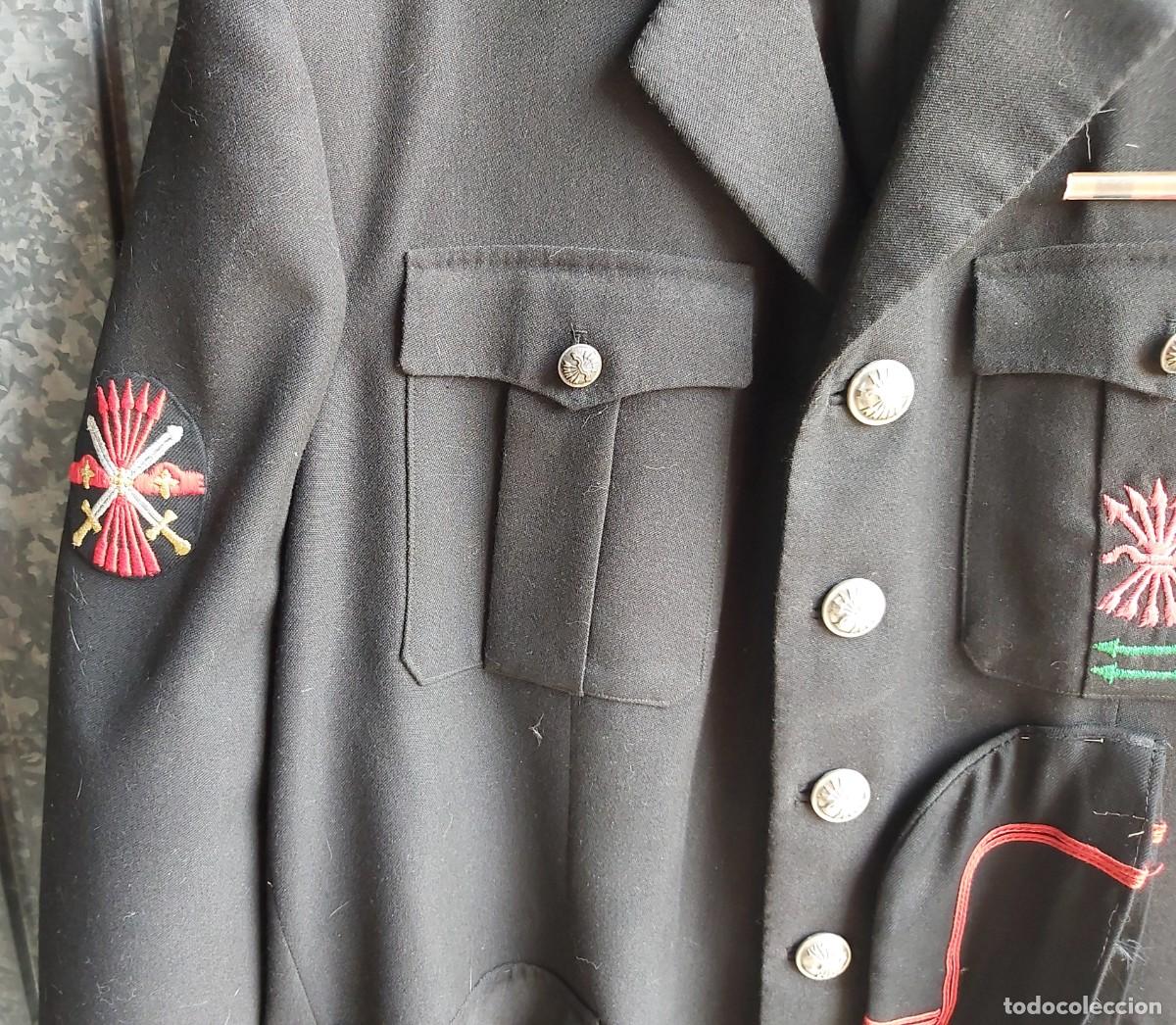 Militaria: Guerrera y gorrillo de la falange - Foto 4