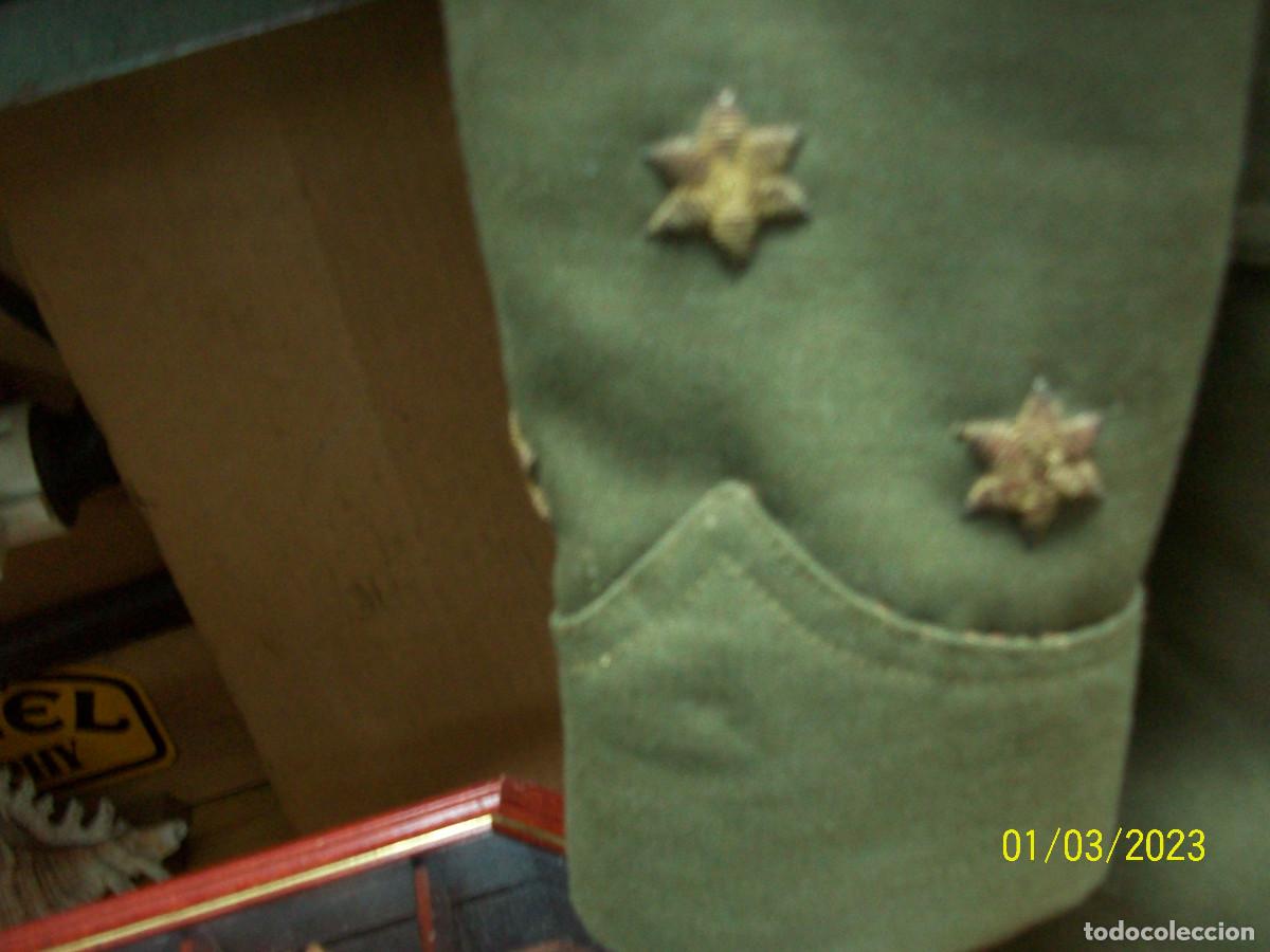 Militaria: UNIFORME DE CAPITAN- DEVISION FERNANDO E ISABEL LA CATOLICA - Foto 4
