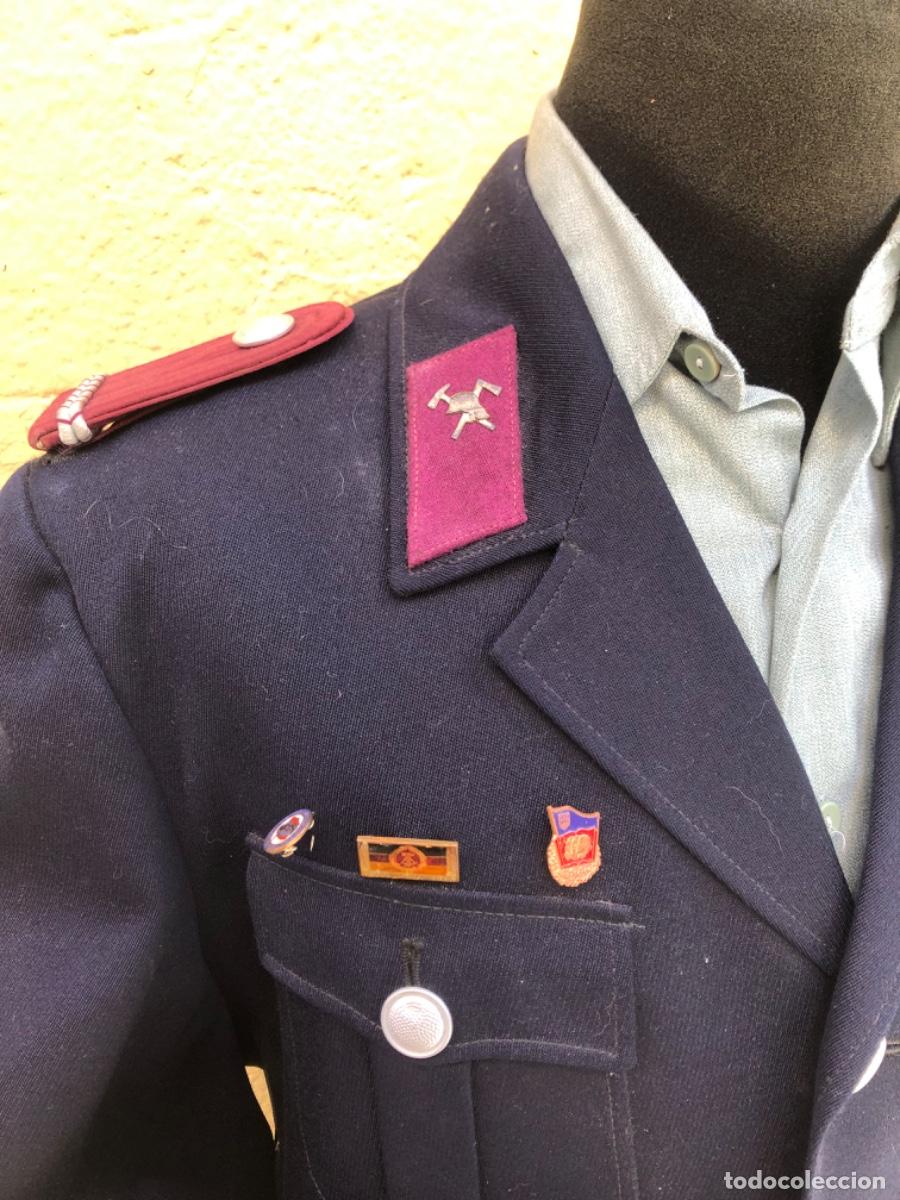 Militaria: Uniforme RDA bombero - Foto 2