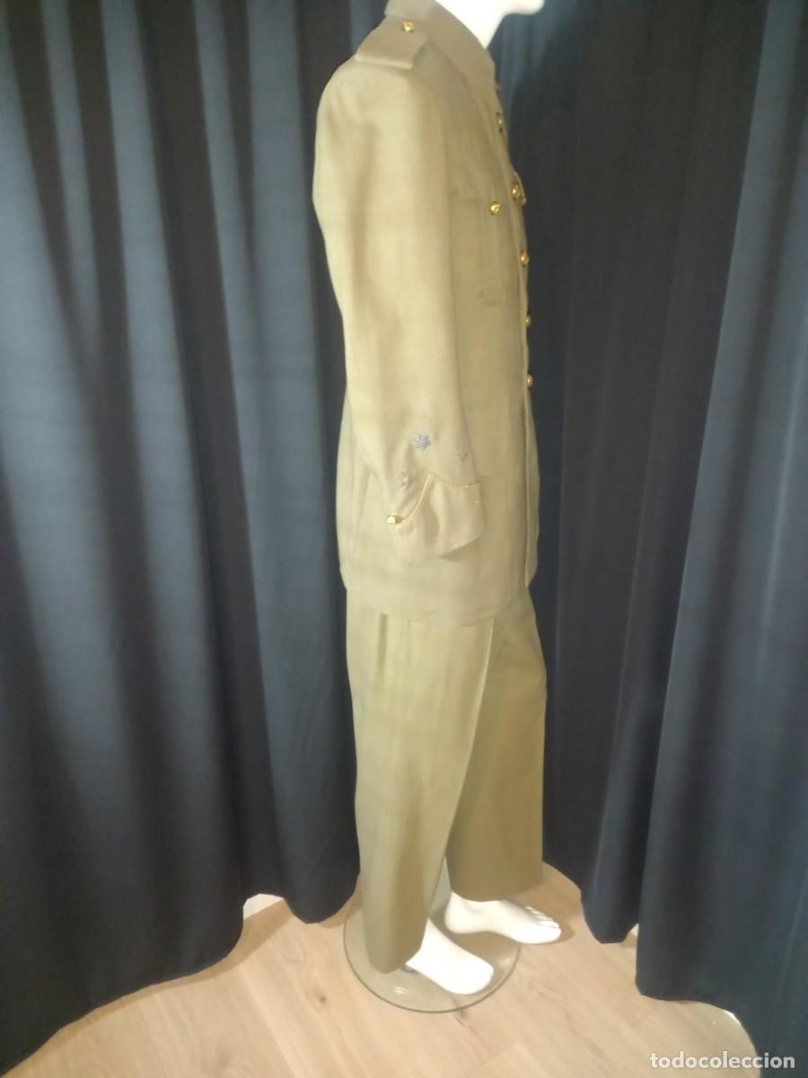 Militaria: Uniforme de ejercito de tierra espa&ntilde;ol de capit&aacute;n - Foto 3