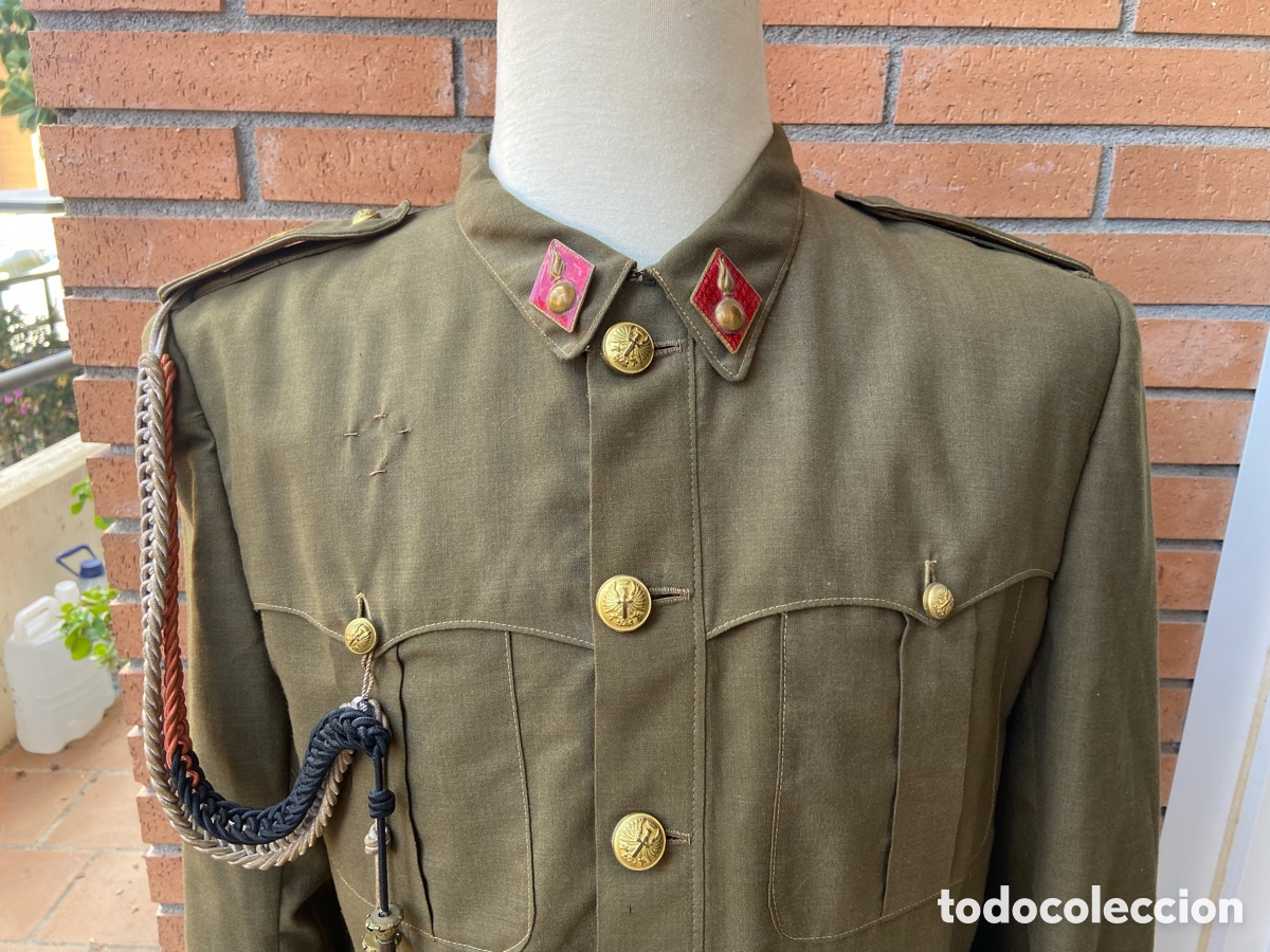 Militaria: GUERRERA ALFEREZ DE ARTILLERIA CON CORDON SAHARIANA